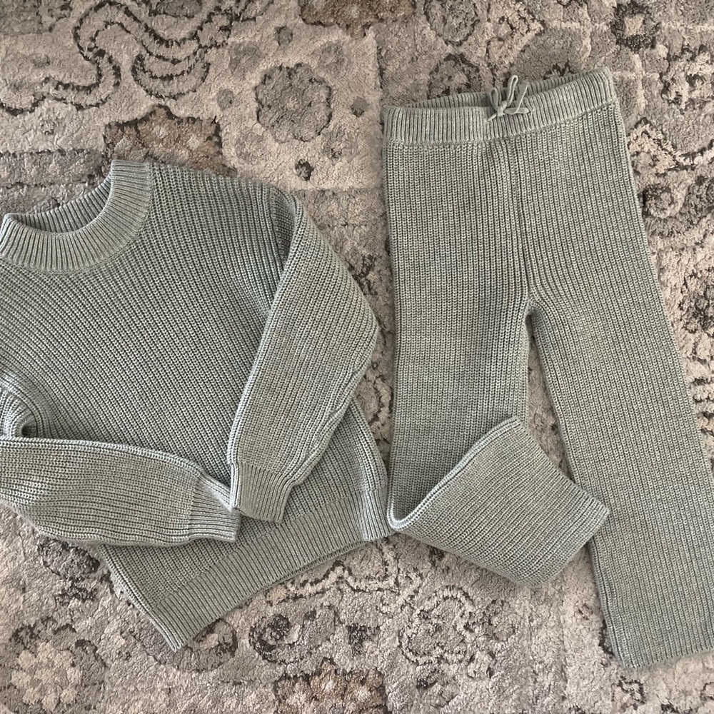 Chic Knit Sweater and Pants Set - Sage